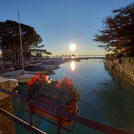 Ferienwohnung Il Nido Del Cigno Sirmione Exterior foto