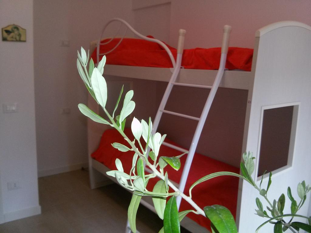 Ferienwohnung Il Nido Del Cigno Sirmione Exterior foto