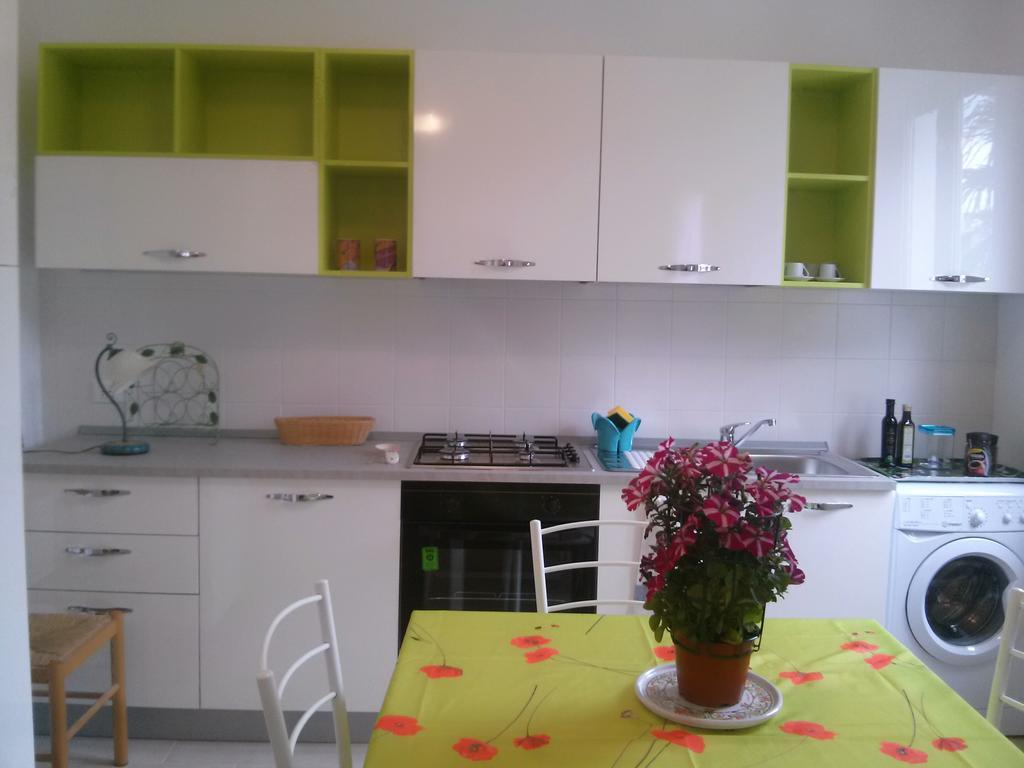 Ferienwohnung Il Nido Del Cigno Sirmione Exterior foto