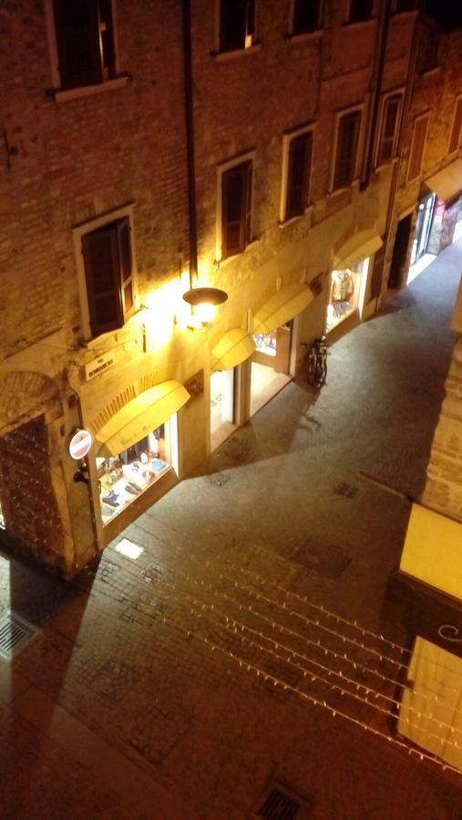 Ferienwohnung Il Nido Del Cigno Sirmione Exterior foto